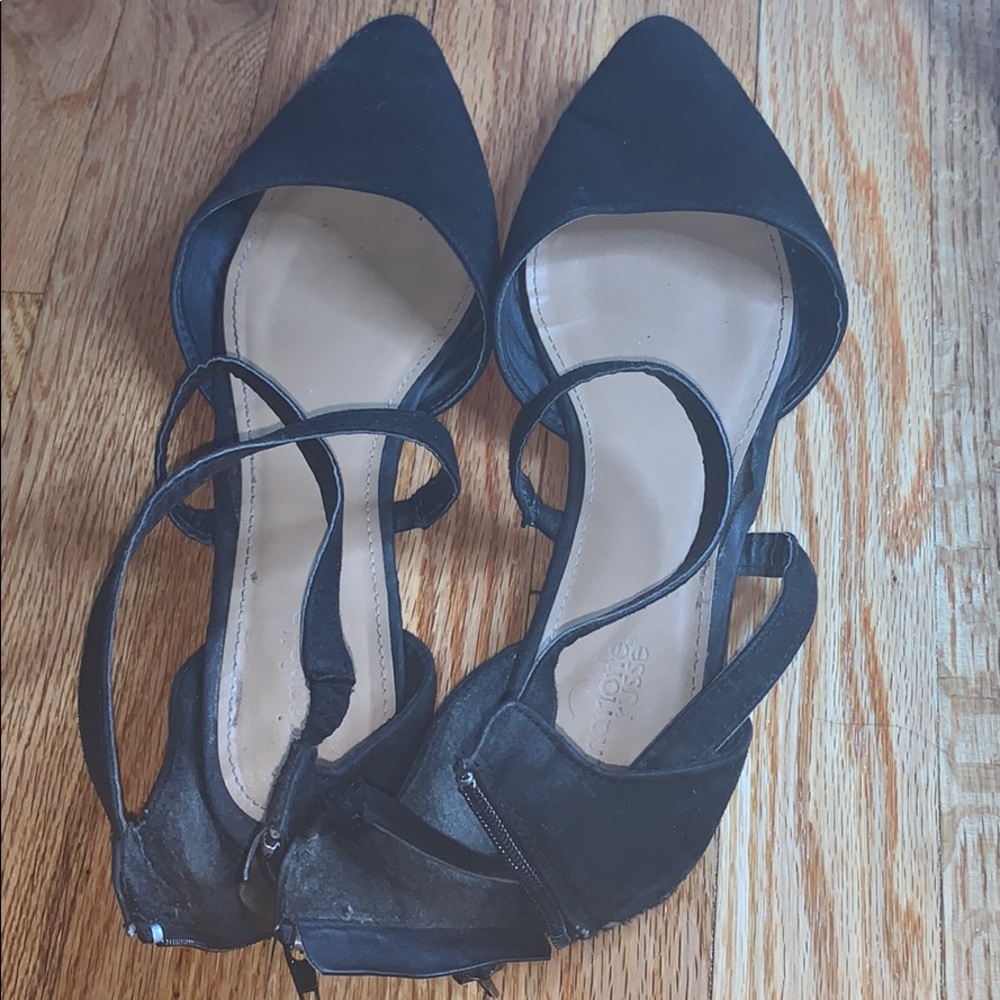 Black flats